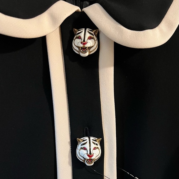 Gucci Tiger Button Contrast Trim Dress, New with tags, Size M - Picture 4 of 16